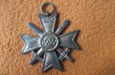 thumbs obr3 80791d2e3bb1ab151a25c1c9ef0c201682d19c8d Militárie   nálezy